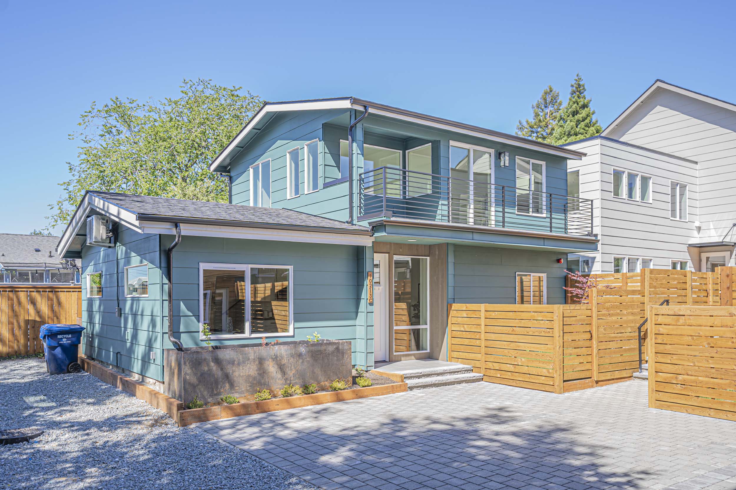 Seattle Backyard Cottage Builders - Seattle DADU Locates at 10213 40th Ave SW, Seattle WA 98146